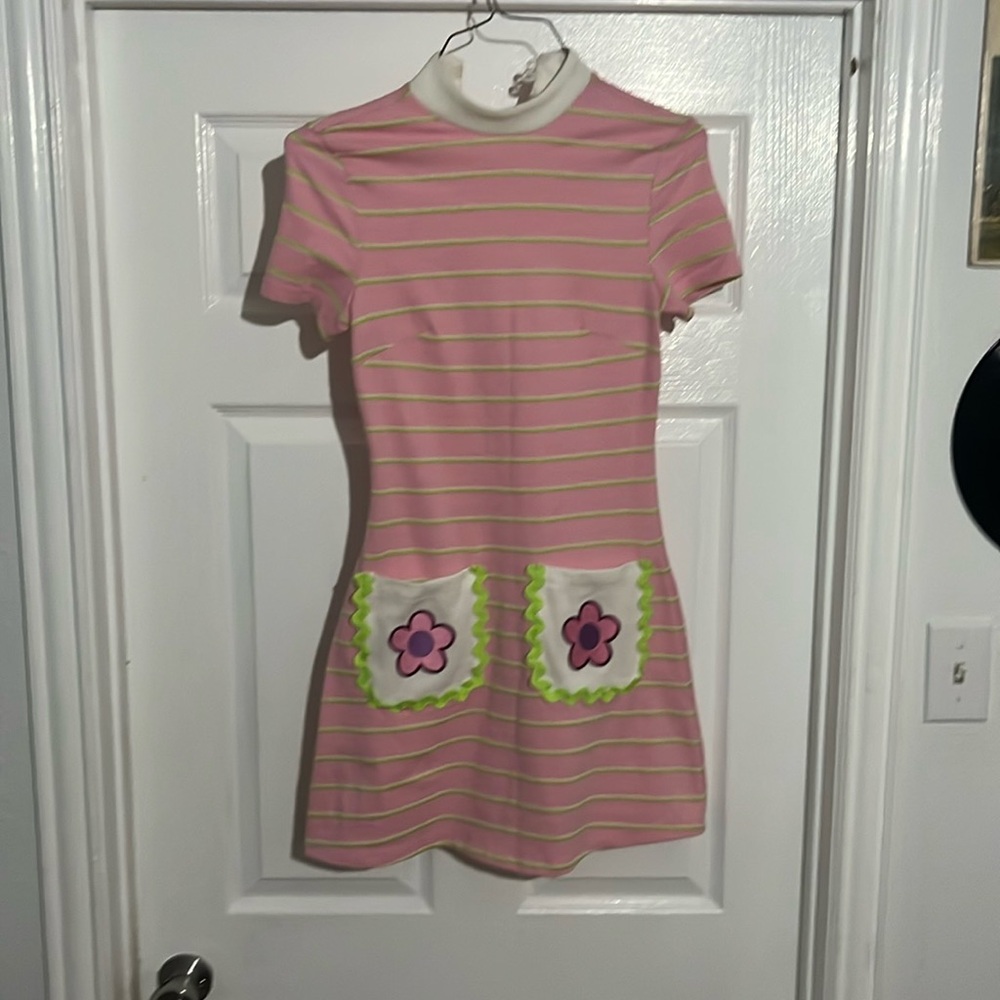 Cute 60s dress